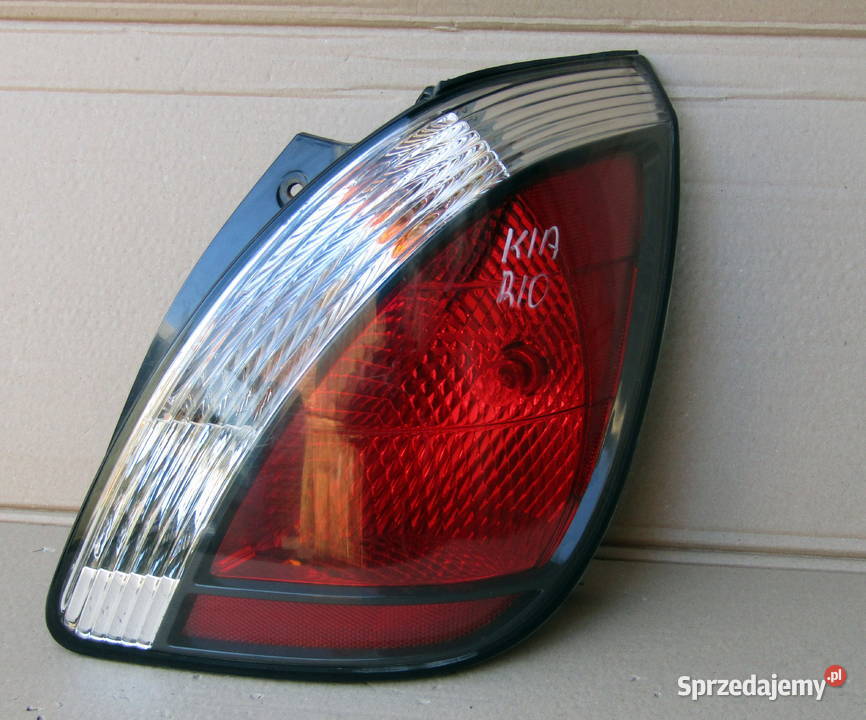 LAMPA TYLNA LEWAPRAWA KIA RIO II 200612r Rok produkcji 2009 Mysłaków