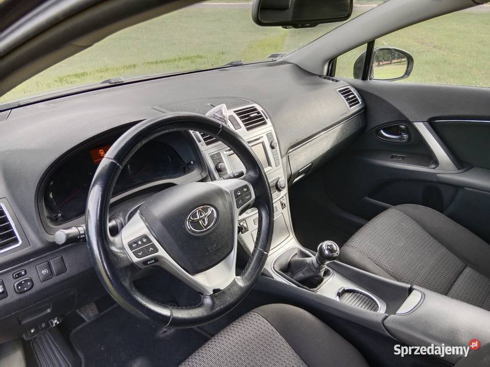Toyota Avensis 18 Premium T27 Klimatronic Bgaz wielkopolskie Cerekwica Nowa