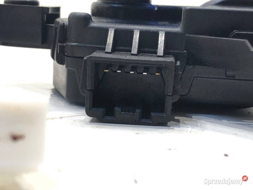 SILNIK NAGRZEWNICY KIA EA1F0GXHAB02 STINGER