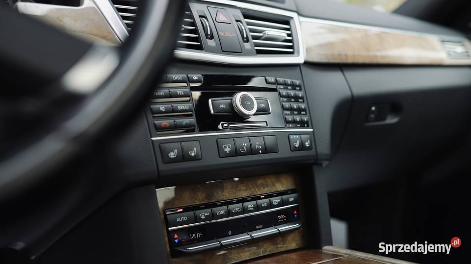 MercedesBenz W212 E550 55 V8 Klasa E łódzkie
