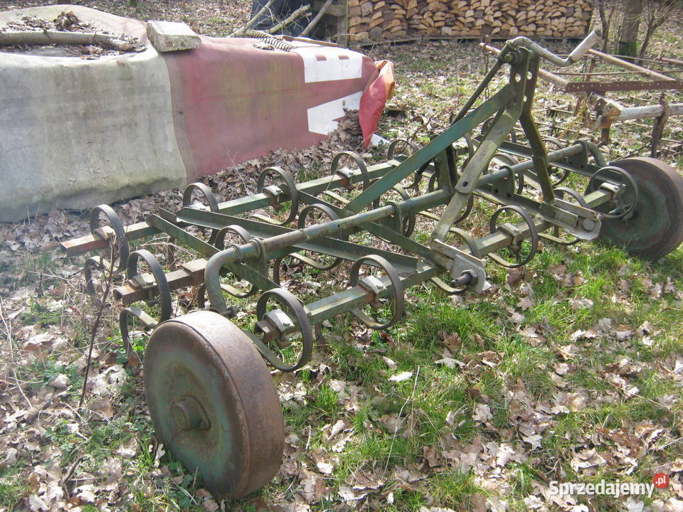 przetrząsacz widłowy do siana i inne maszyny sprzedam