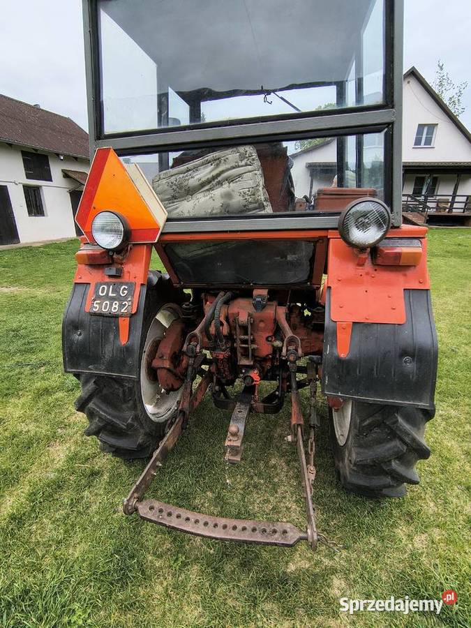 Ciągnik rolniczy Wladimirec T 25 Piduń
