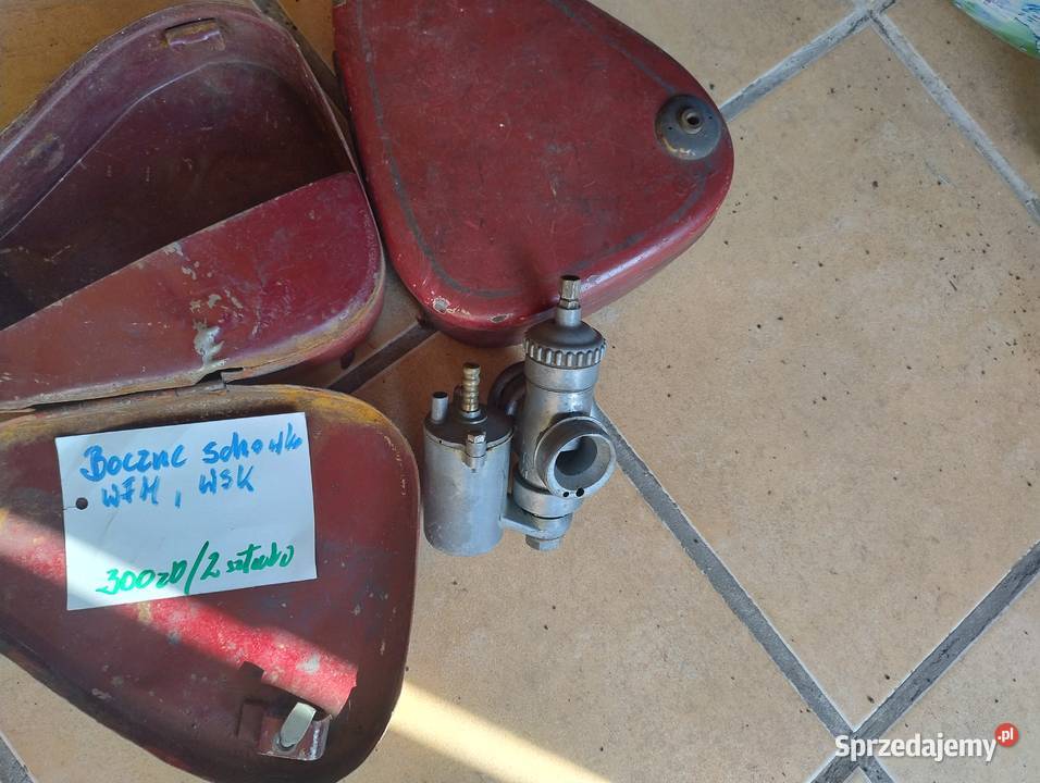 Boczne schowki WFM WSK komplet motorynka do Krotoszyn