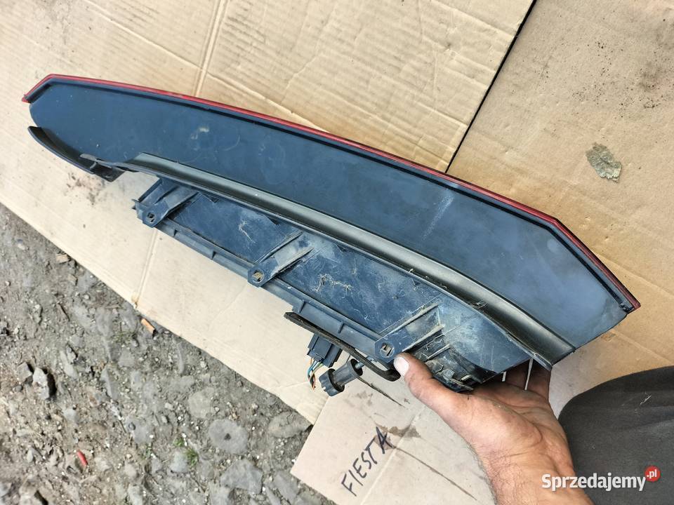 FORD FIESTA MK5 MK6 LAMPA TYŁ TYLNA PRAWA lubelskie Kamień-Kolonia sprzedam