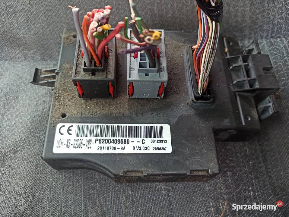 Vivaro Trafic Moduł UCH N3 02005 X83 P8200409680 Komputery Bolesławiec