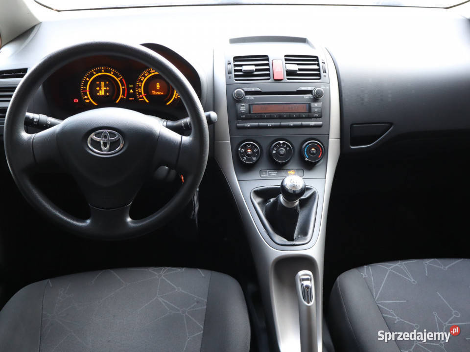 Toyota Auris 13 Dual VVTi manualna dolnośląskie Bielany Wrocławskie