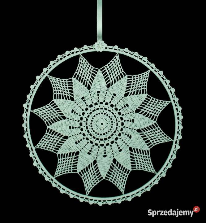 Zawieszka ozdoba na okno szydełkowa 33 Z103