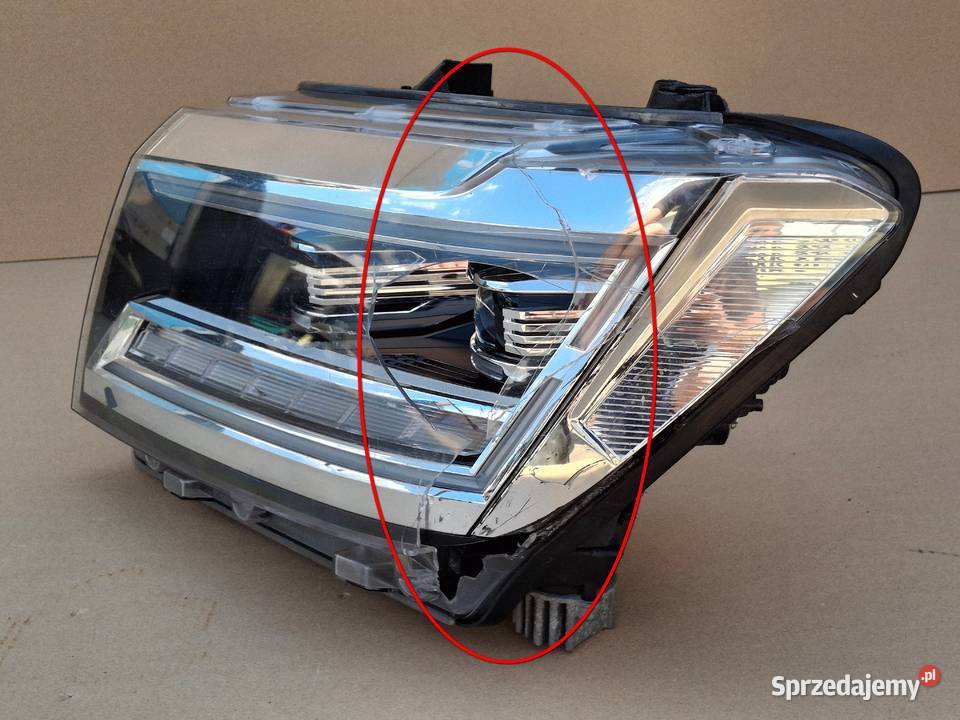 VW CRAFTER II MAN TGE REFLEKTOR LEWY LAMPA LEWA