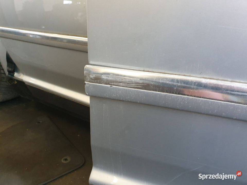 DRZWI PRAWE PRZÓD VOLKSWAGEN PHAETON 60 W12 LG9R osobowe