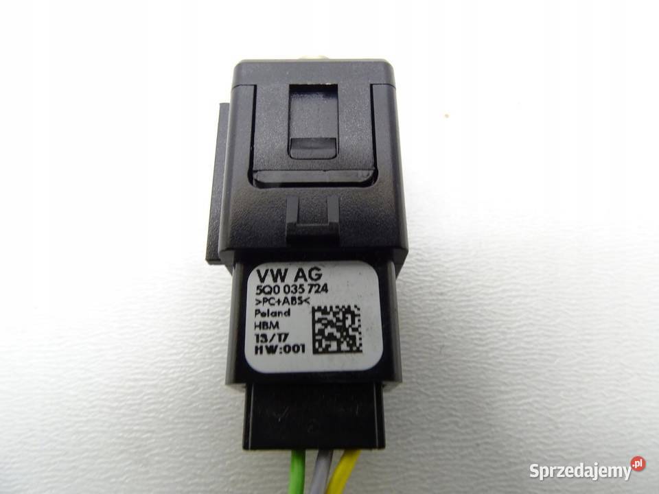 WEJŚCIE GNIAZDO AUX 5Q0035724 SKODA OCTAVIA III