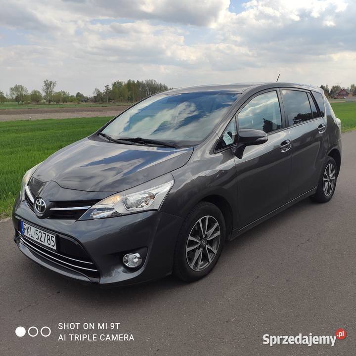 Toyota Verso 7 osobowy Koło