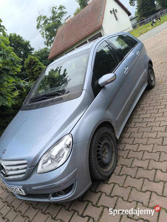 Mercedes B200 Turka
