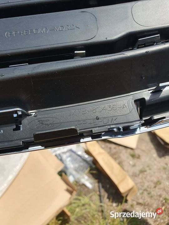 Grill Atrapa chłodnicy Ford Focus MK4 JX7B8200BB
