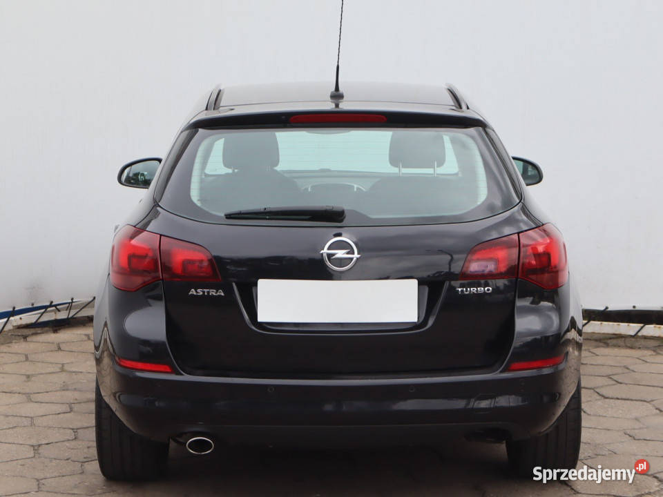 Opel Astra 14 T elektryczne szyby