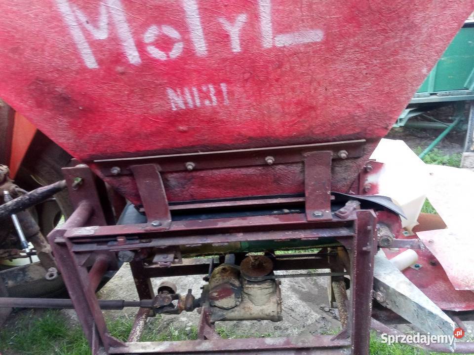 Rozsiewacz motyl nieuszkodzony Rozsiewacze nawozów Wieluń