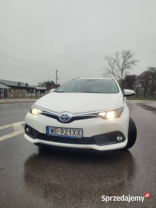 TOYOTA AURIS II LIFT 18 Hybrid KOMBI FV 23 Łask