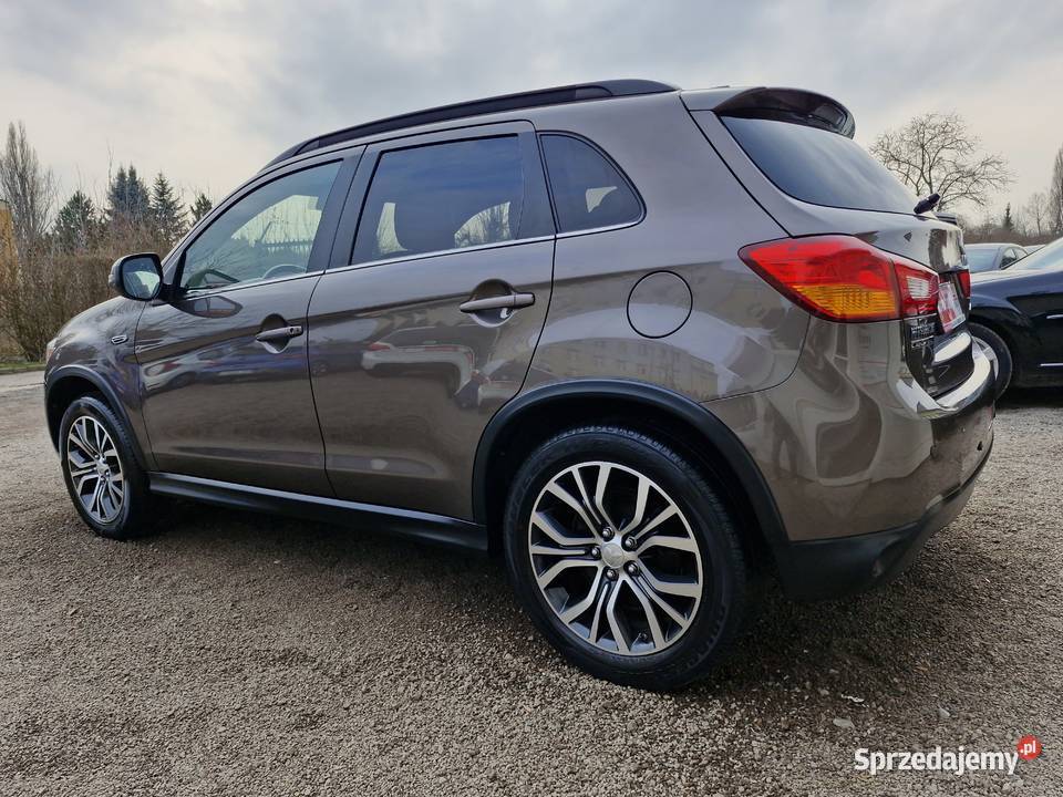 16 benz gwarancjabogata wersja ASO lakier możliwa zamiana