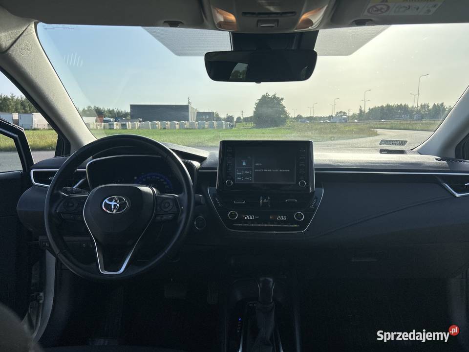 Toyota Corolla 18 Hybrid Style Tech Corolla Toyota Spalice