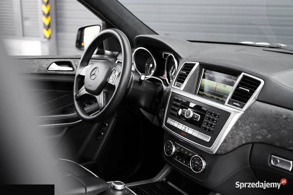 Mercedes GL500 4Matic BlueEFFICIENCY 7GTRONIC 4663cm3 sprzedam