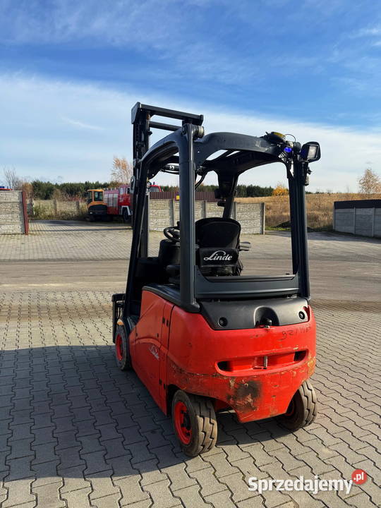 wózek widłowy elektryczny LINDE E16PH przesuw elektryczny Działoszyn