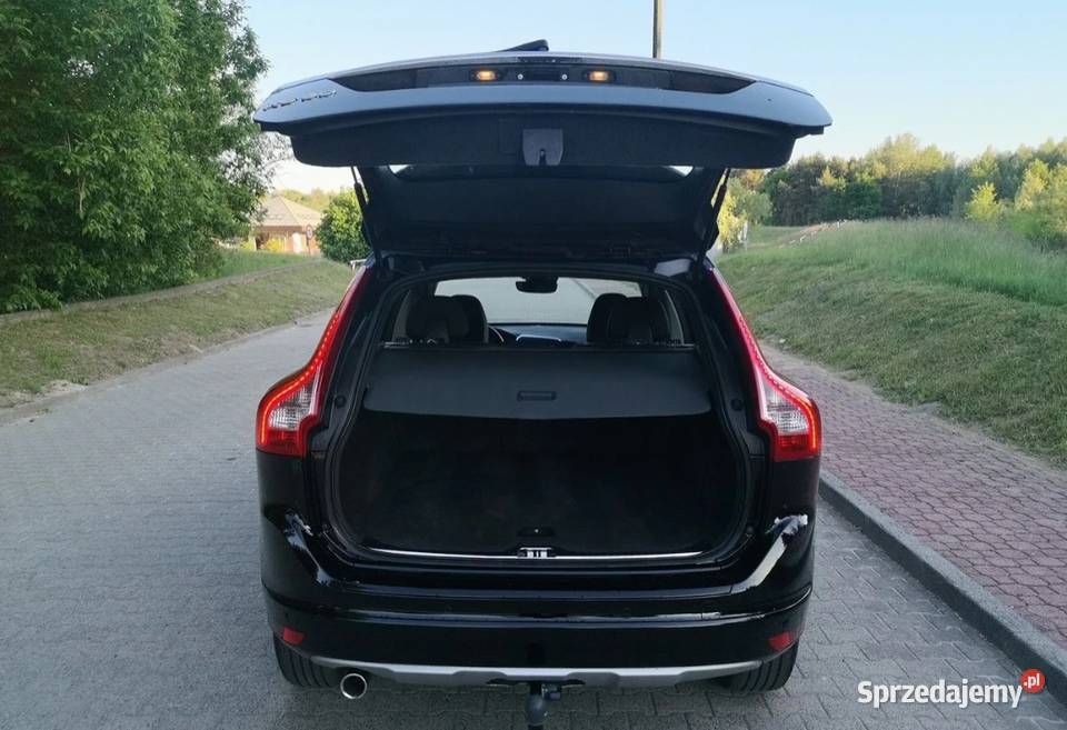 Volvo XC60 20 d Lift stan idealny Zamiana Rok produkcji 2015 wielkopolskie Mosina