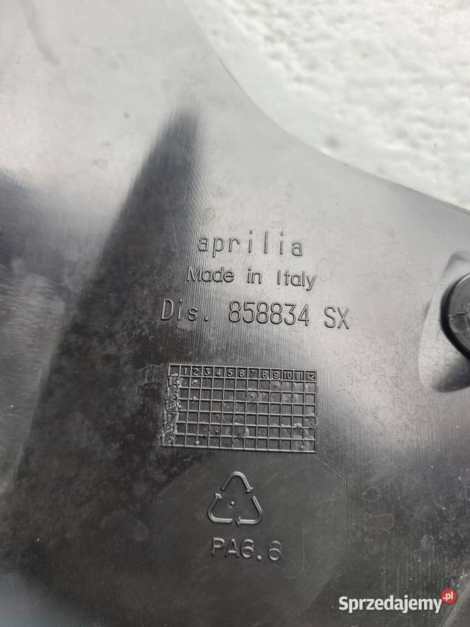 Aprilia TUONO V4 1100 rsv 858834 wypełnienie Nowy Tomyśl