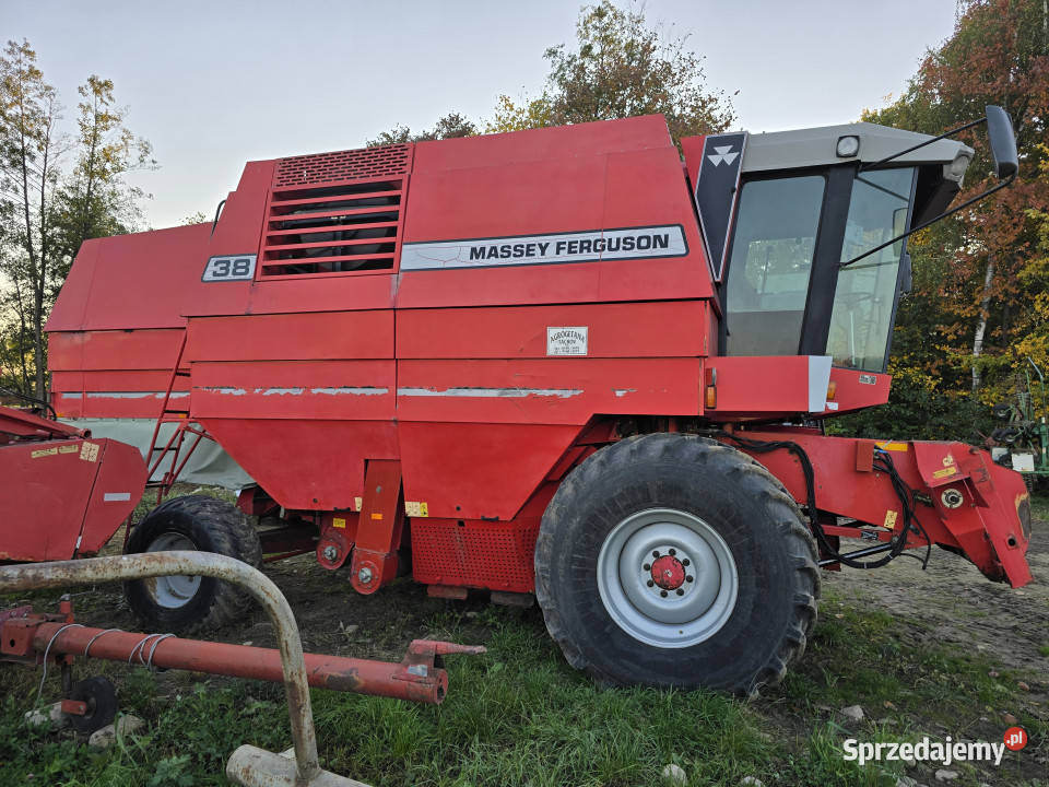 Kombajn zbożowy MASSEY FERGUSON 38 sieczkarnia nieuszkodzony Baliki