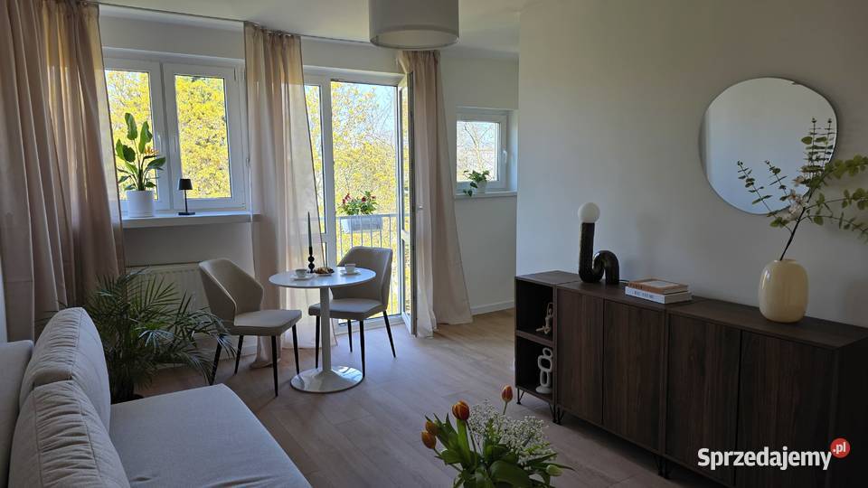BEZPOŚREDNIO Designerska Kawalerka 25 m Krzyki blok Wrocław sprzedam