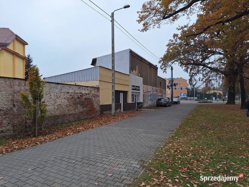 Nieruchomość działka z budynkiem SPRZEDAM Leszno