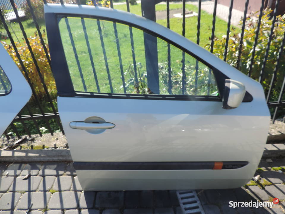 DRZWI PRAWY PRZÓD RENAULT LAGUNA 2 HB MV190 Nowy Sącz