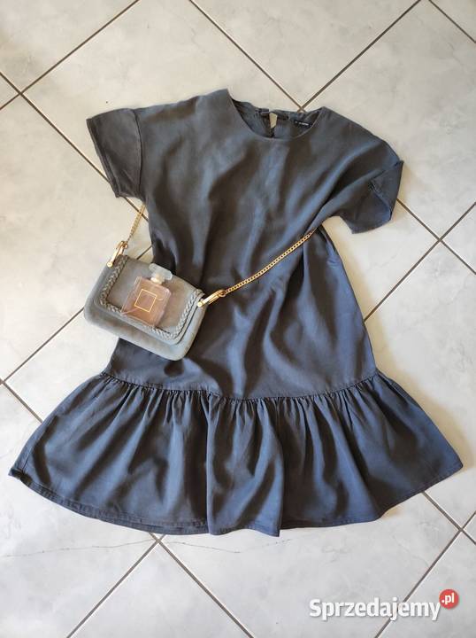 grafitowa śliska sukienka oversize z falbaną świętokrzyskie Kielce