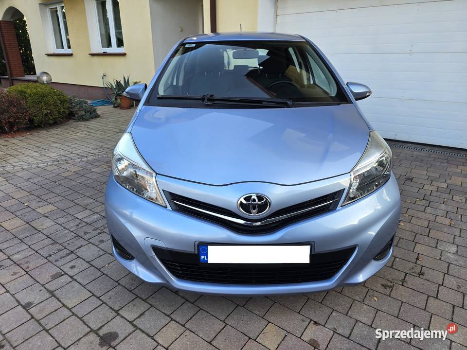 Toyota Yaris 133 VVTi 99 AUTOMAT serwosowany Karczew