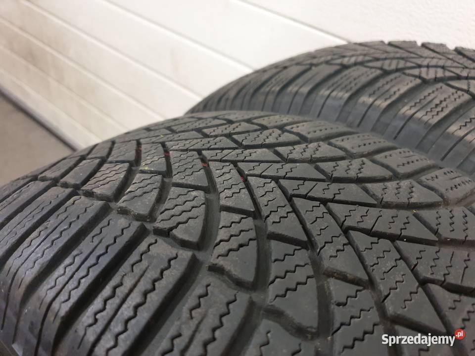 4 23555 R18 104H Bridgestone Blizzak LM005 2019r Katowice