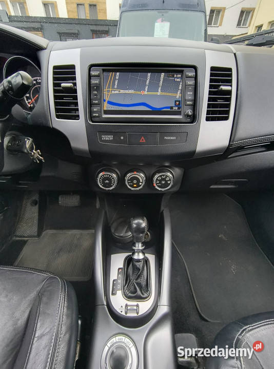 Peugeot 4007 ALU 16skóraHAKnawigacja automat2 x 156KM