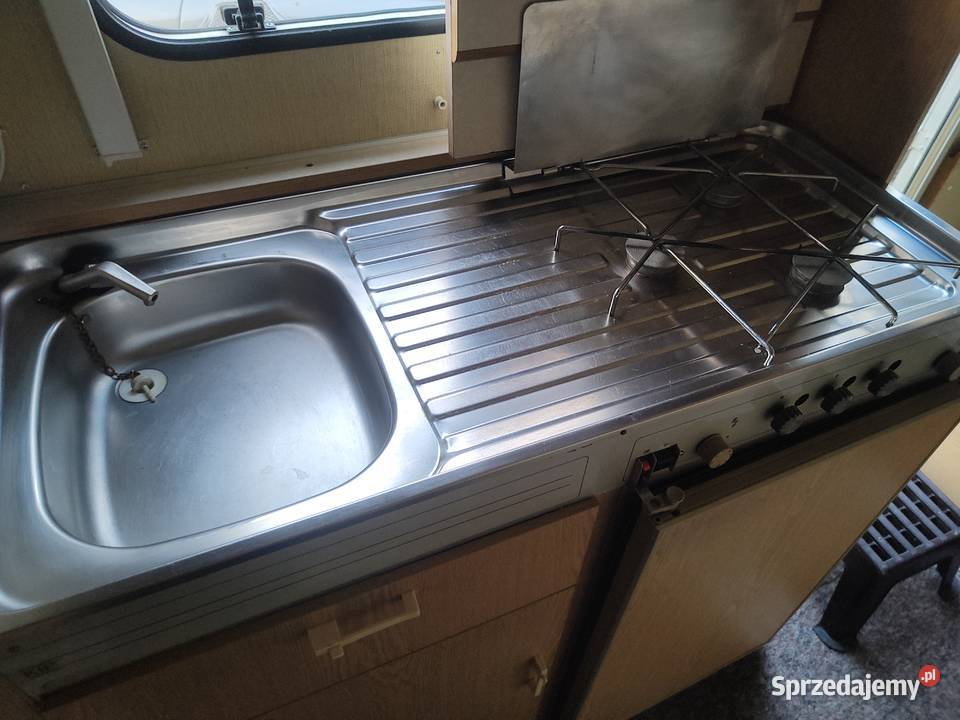 Sprzedam przyczepę kępingową Kip De Luxe KL 42T Rok produkcji 1987 mazowieckie Płock