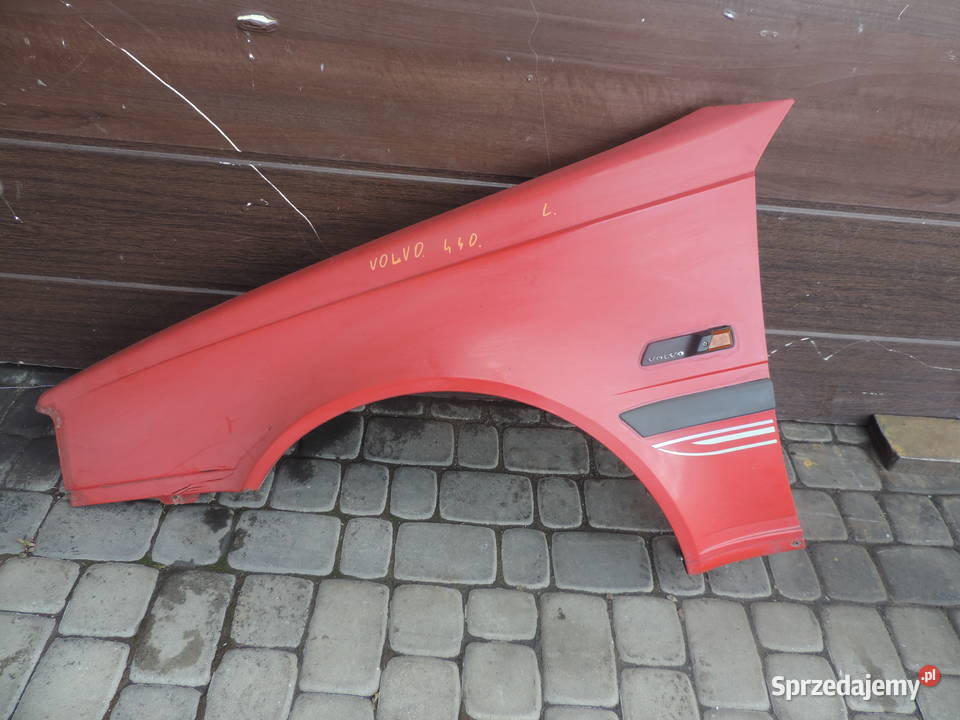 VOLVO 440 BŁOTNIK LEWY PRZÓD Nowy Sącz