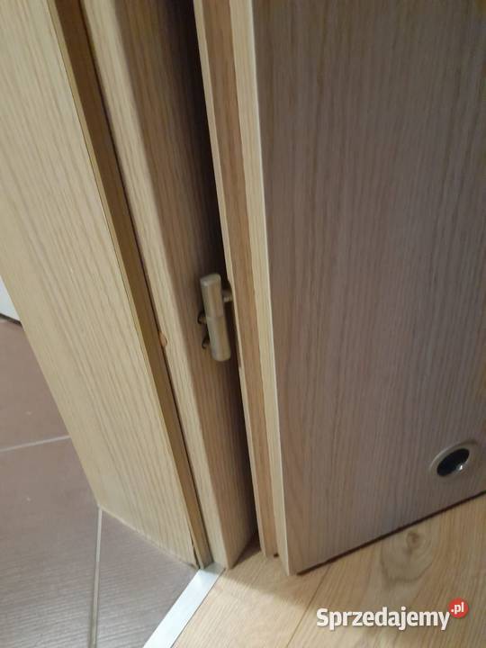 drzwi wewnętrzne łazienkowe 80 prawe z Gdańsk