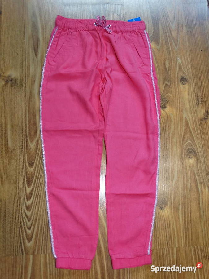 Spodnie letnie cienkie r128 nowe Legnica