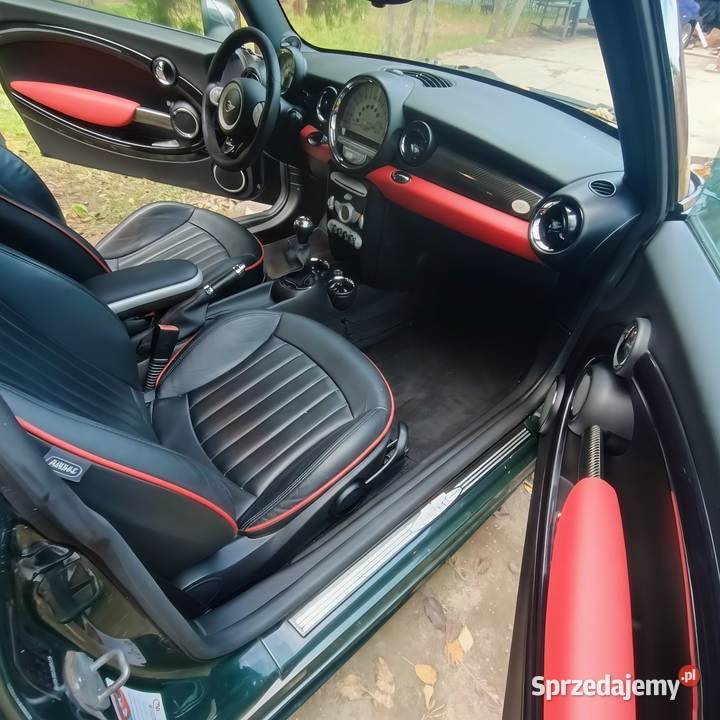 Mini Cooper JCW World Championship 50 no461500 Rok produkcji 2010 Radom