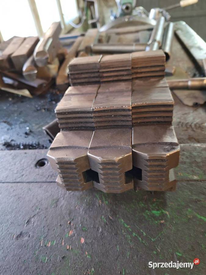 Tokarka TUJ 50 M x 2000 Pcim sprzedam