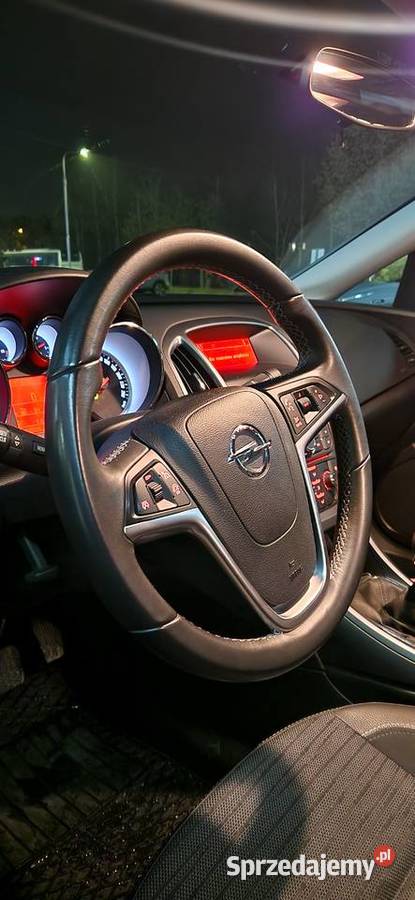 Opel Astra J 16 BENZYNA 2016r POLSKI SALON 2 Wrocław