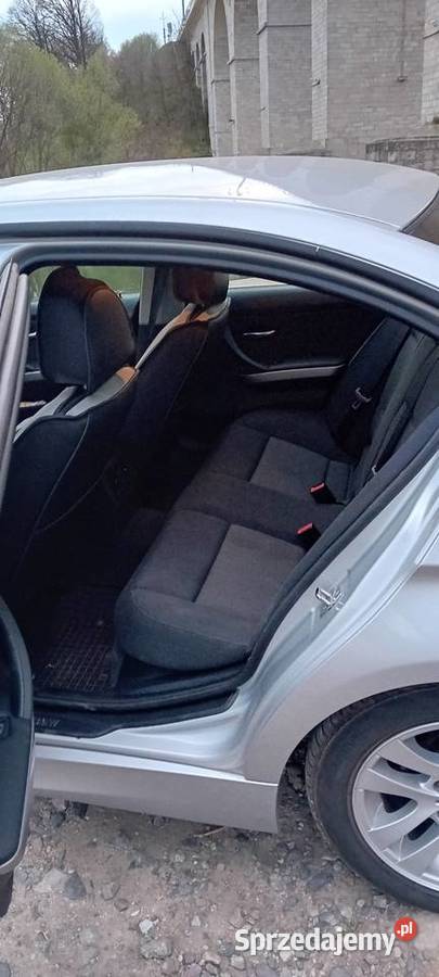Sprzedam bmw e90 seria 318i i3