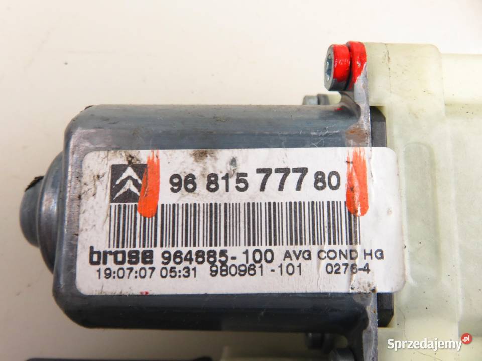 PODNOŚNIK SZYBY LEWY PRZEDNI 3D CITROEN C4 osobowe małopolskie