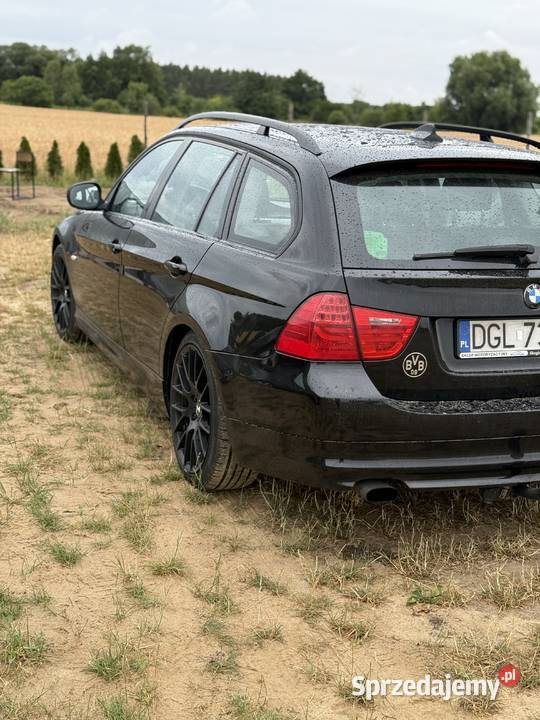 BMW E91 LCI 2010r 20d Sporty Bixenon