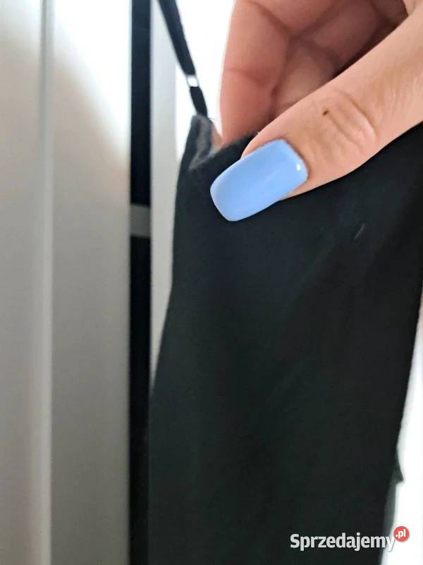 Stylowy czarny kombinezon marki Prince Fox w pomorskie Trąbki Wielkie