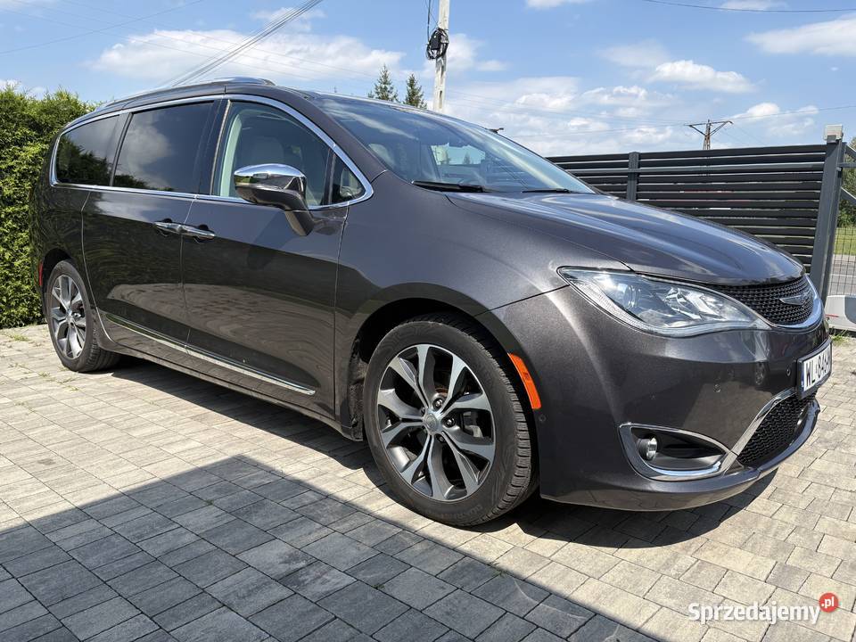 Chrysler Pacifica Limited 2018 Olszewnica Stara