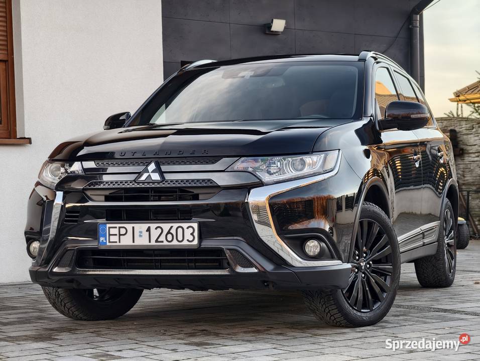 Mitsubishi Outlander LIMITED EDITION 7 osobowy