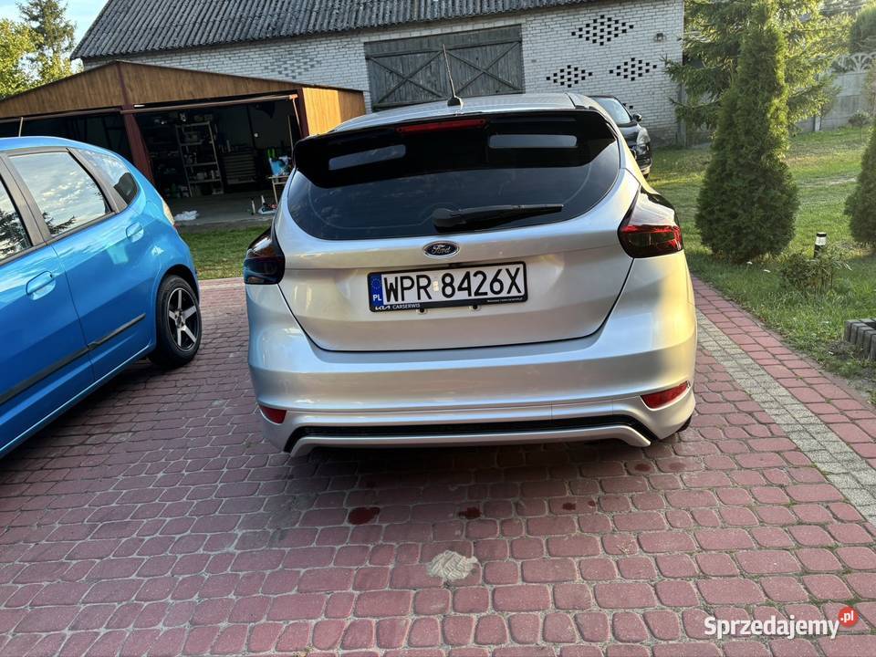 Sprzedam zamienię Forda focusa mk3 20 benzyna Focus Mariew