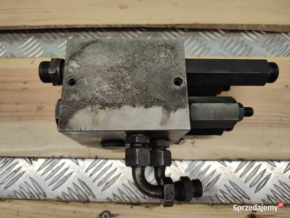 Blok hydrauliczny Merlo P347 TOP 057151390335010 Wilkowo