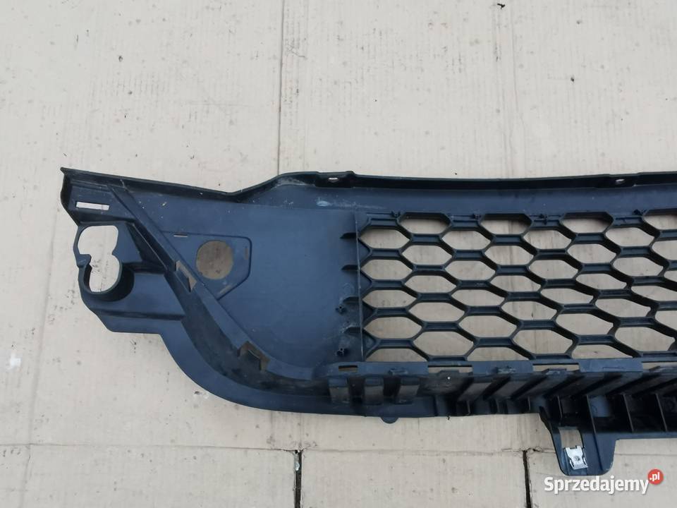 Środkowa kratka zderzaka przód iveco Daily 14 wielkopolskie Sieraków